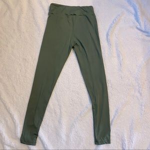 LuLaRoe olive green leggings- OS